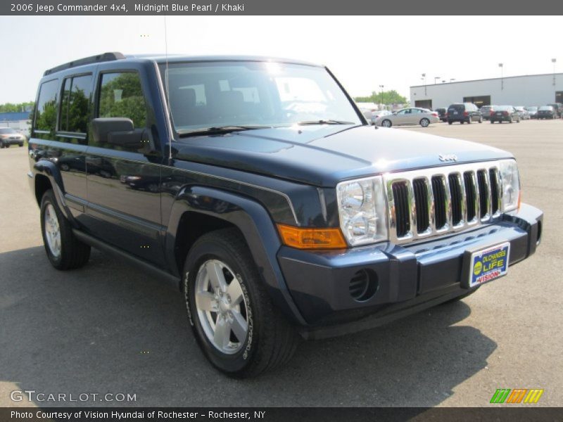 Midnight Blue Pearl / Khaki 2006 Jeep Commander 4x4