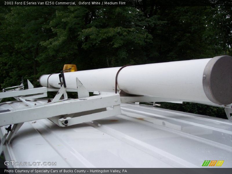 Oxford White / Medium Flint 2003 Ford E Series Van E250 Commercial
