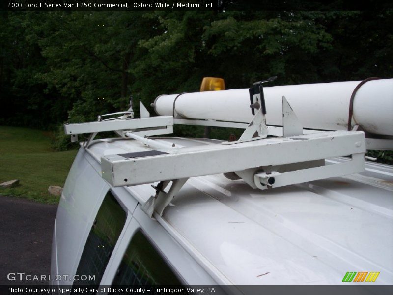 Oxford White / Medium Flint 2003 Ford E Series Van E250 Commercial