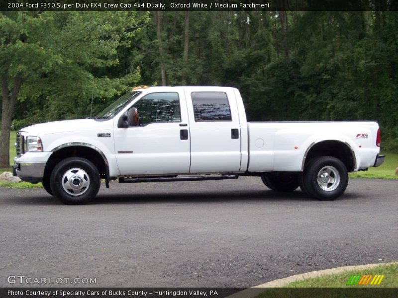Oxford White / Medium Parchment 2004 Ford F350 Super Duty FX4 Crew Cab 4x4 Dually