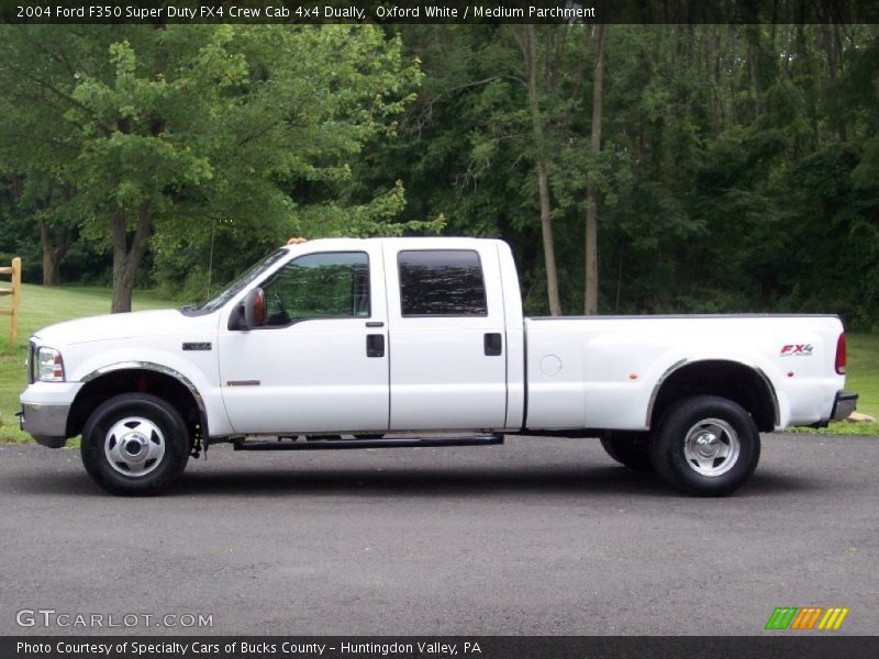 Oxford White / Medium Parchment 2004 Ford F350 Super Duty FX4 Crew Cab 4x4 Dually