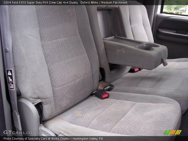 Oxford White / Medium Parchment 2004 Ford F350 Super Duty FX4 Crew Cab 4x4 Dually