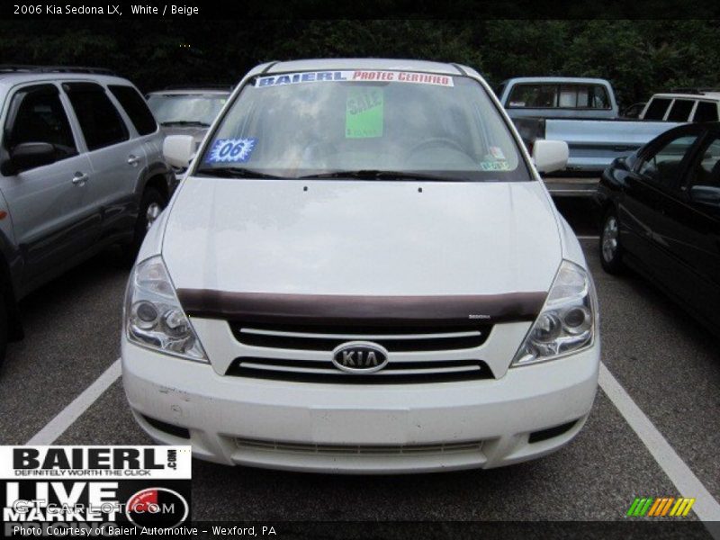 White / Beige 2006 Kia Sedona LX