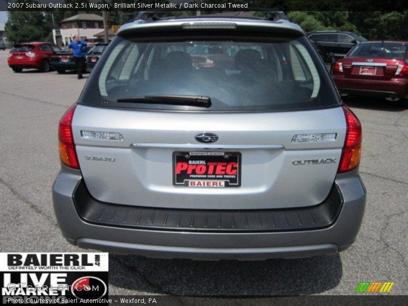 Brilliant Silver Metallic / Dark Charcoal Tweed 2007 Subaru Outback 2.5i Wagon