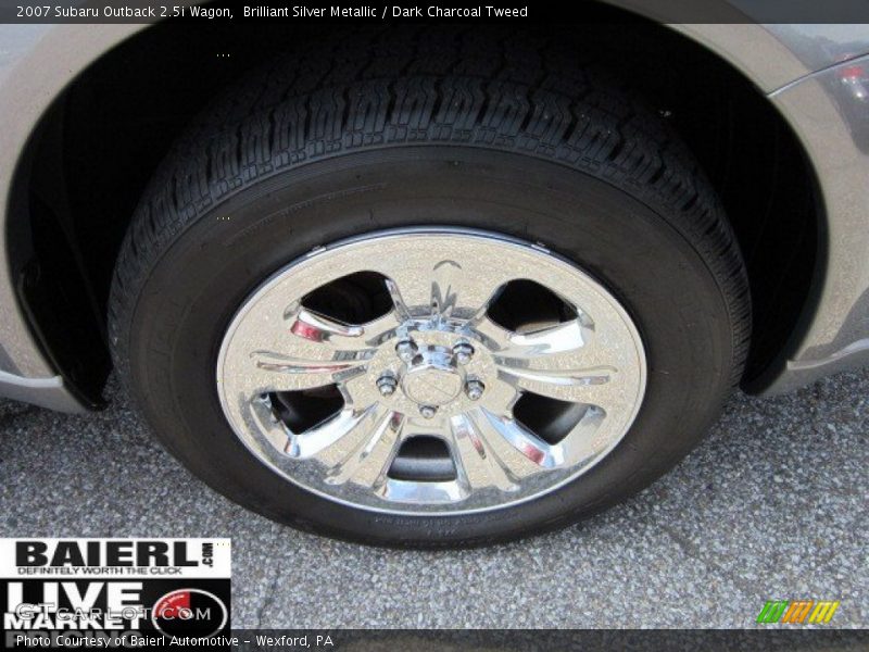 Brilliant Silver Metallic / Dark Charcoal Tweed 2007 Subaru Outback 2.5i Wagon
