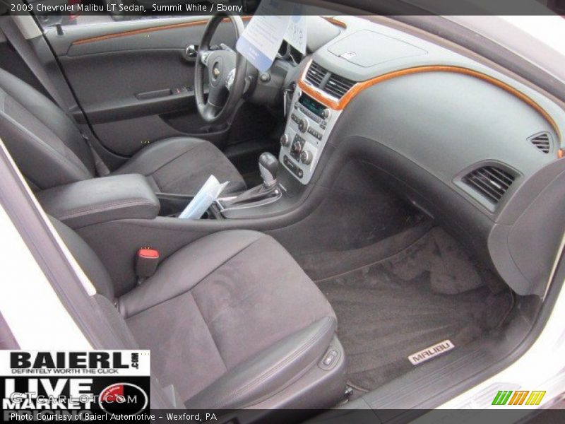 Summit White / Ebony 2009 Chevrolet Malibu LT Sedan