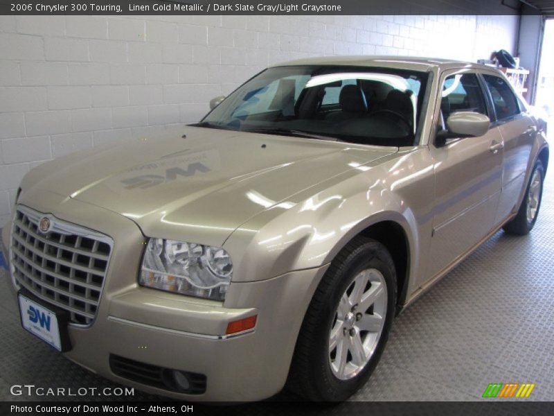 Linen Gold Metallic / Dark Slate Gray/Light Graystone 2006 Chrysler 300 Touring