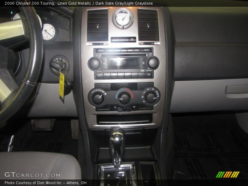 Linen Gold Metallic / Dark Slate Gray/Light Graystone 2006 Chrysler 300 Touring