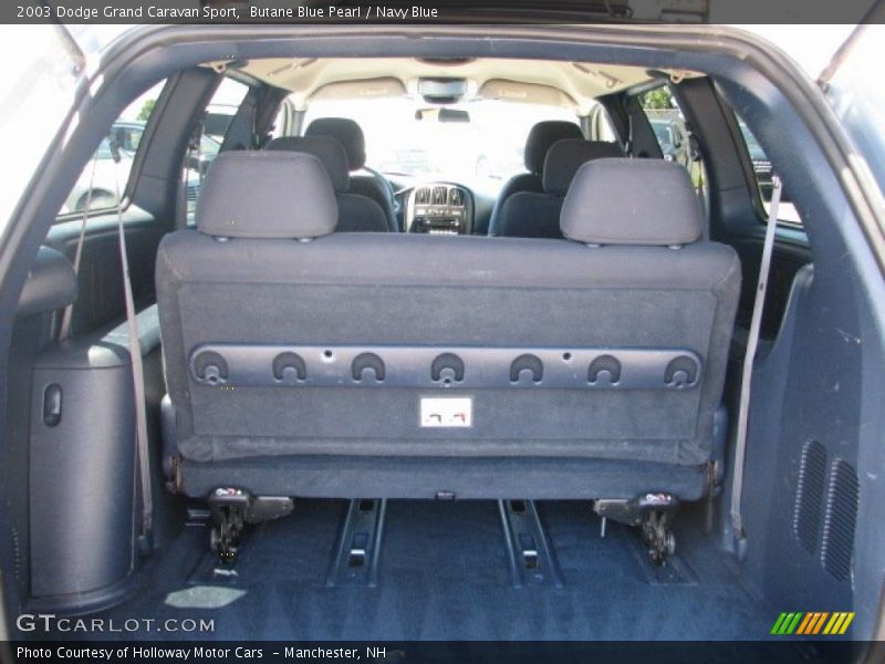  2003 Grand Caravan Sport Trunk
