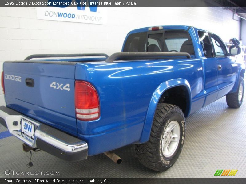 Intense Blue Pearl / Agate 1999 Dodge Dakota Sport Extended Cab 4x4