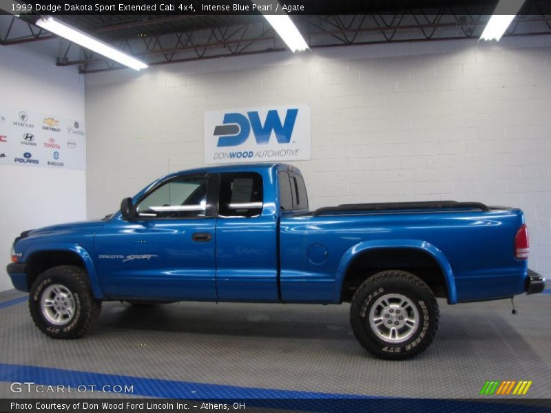 Intense Blue Pearl / Agate 1999 Dodge Dakota Sport Extended Cab 4x4