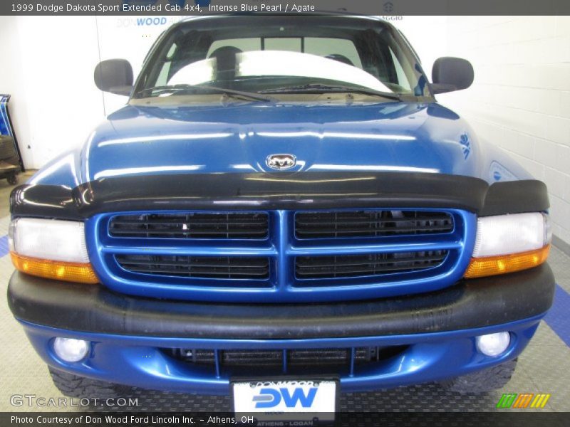 Intense Blue Pearl / Agate 1999 Dodge Dakota Sport Extended Cab 4x4