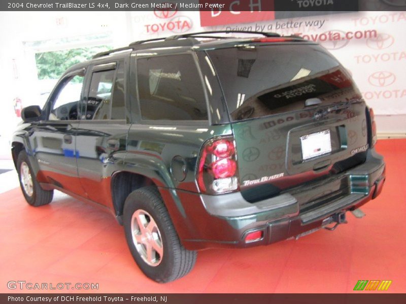 Dark Green Metallic / Medium Pewter 2004 Chevrolet TrailBlazer LS 4x4