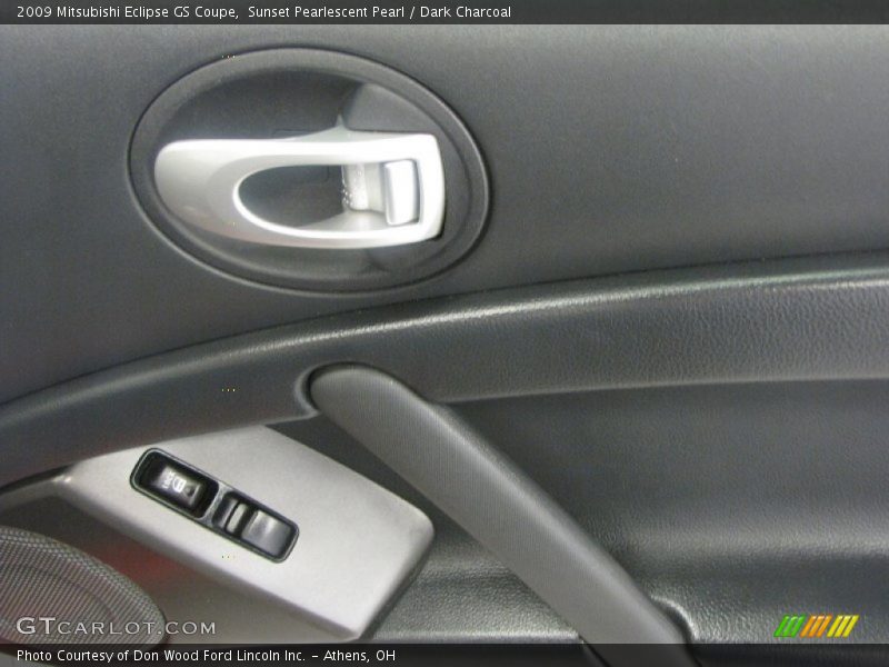 Sunset Pearlescent Pearl / Dark Charcoal 2009 Mitsubishi Eclipse GS Coupe