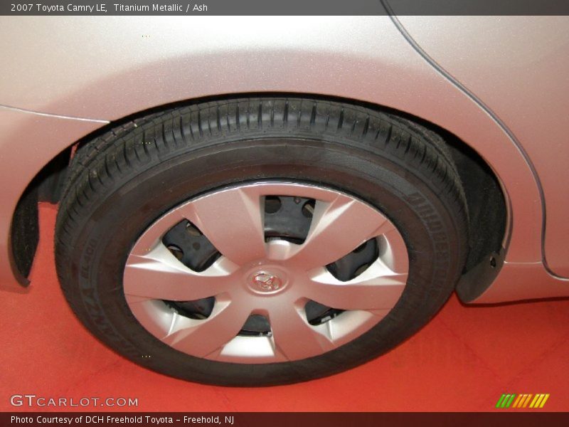 Titanium Metallic / Ash 2007 Toyota Camry LE