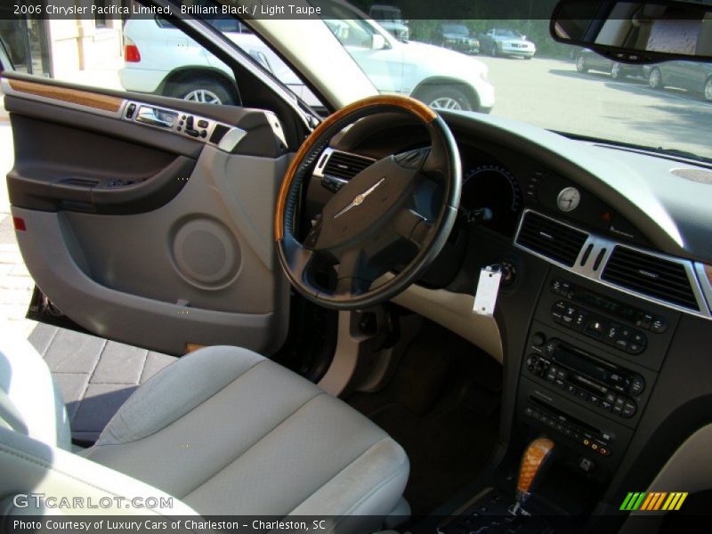Brilliant Black / Light Taupe 2006 Chrysler Pacifica Limited