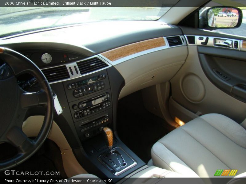 Brilliant Black / Light Taupe 2006 Chrysler Pacifica Limited