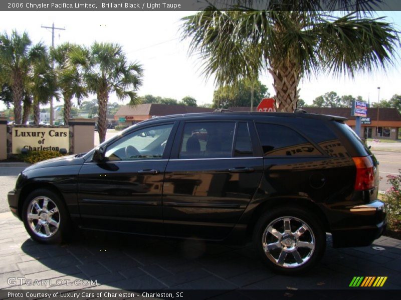 Brilliant Black / Light Taupe 2006 Chrysler Pacifica Limited