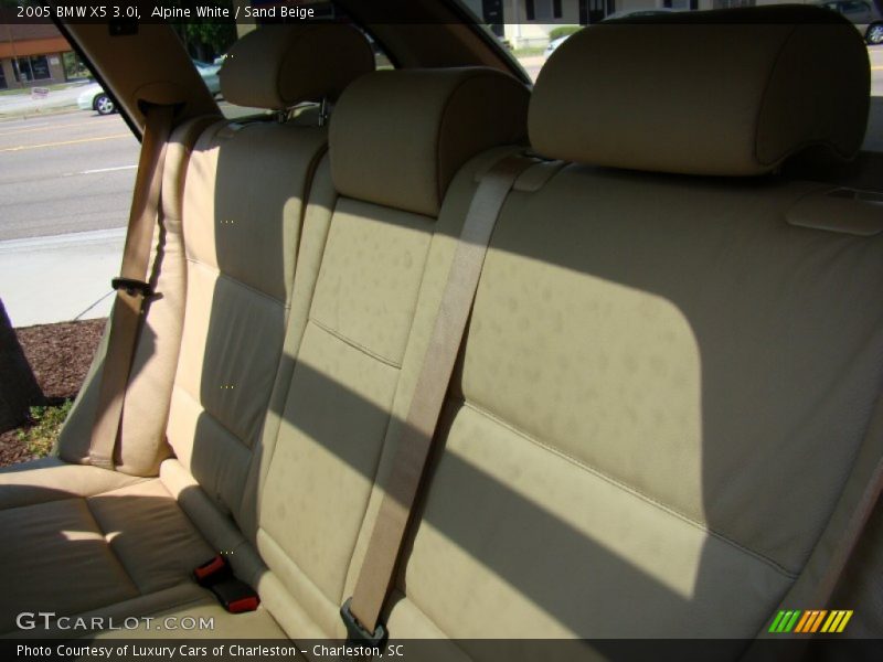 Alpine White / Sand Beige 2005 BMW X5 3.0i