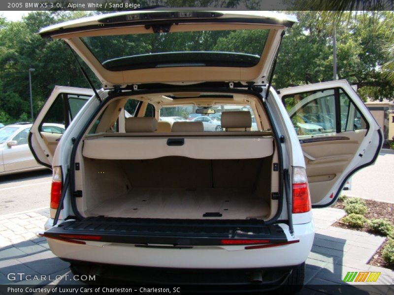 Alpine White / Sand Beige 2005 BMW X5 3.0i