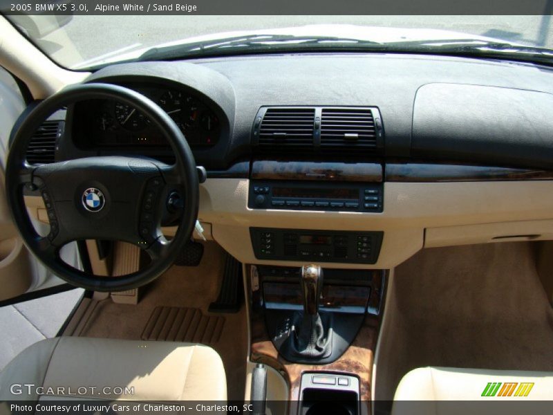 Alpine White / Sand Beige 2005 BMW X5 3.0i