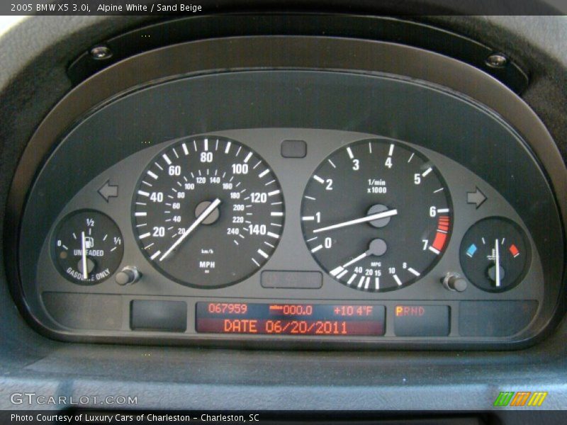 Alpine White / Sand Beige 2005 BMW X5 3.0i