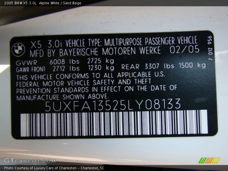 Alpine White / Sand Beige 2005 BMW X5 3.0i