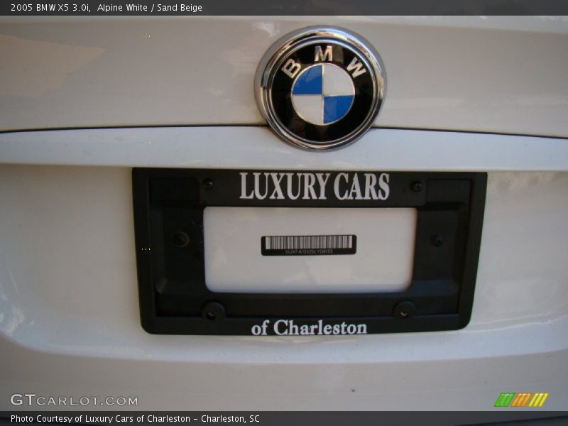Alpine White / Sand Beige 2005 BMW X5 3.0i