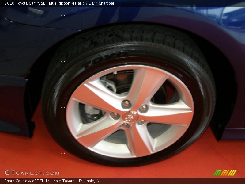Blue Ribbon Metallic / Dark Charcoal 2010 Toyota Camry SE
