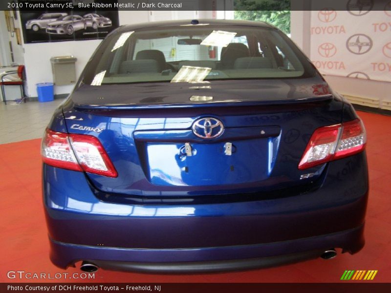 Blue Ribbon Metallic / Dark Charcoal 2010 Toyota Camry SE
