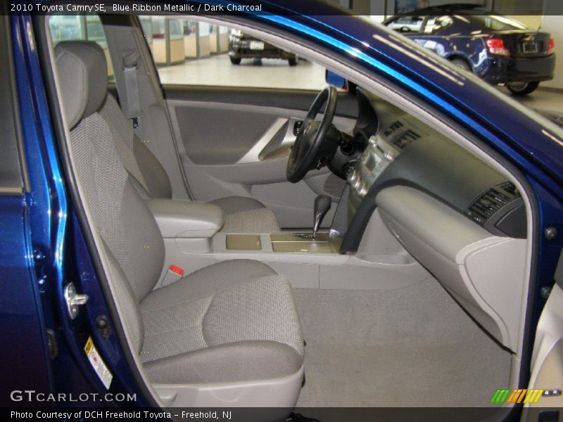 Blue Ribbon Metallic / Dark Charcoal 2010 Toyota Camry SE
