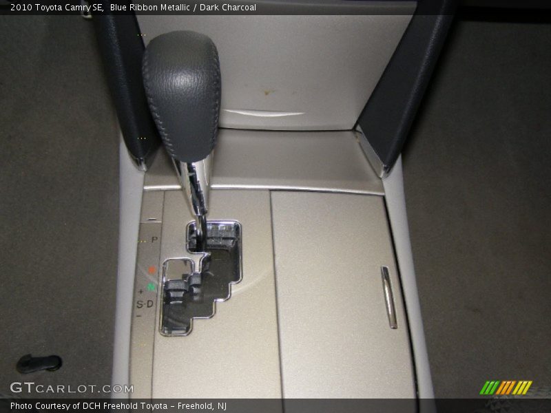 Blue Ribbon Metallic / Dark Charcoal 2010 Toyota Camry SE