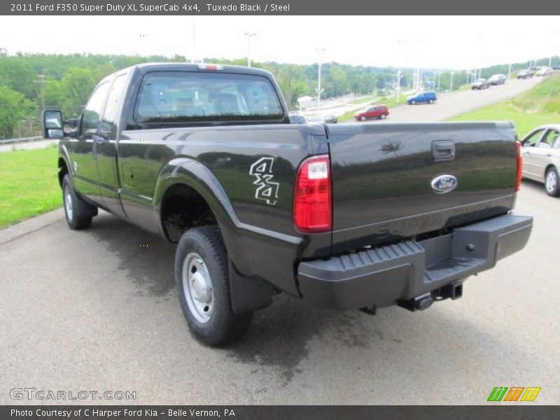  2011 F350 Super Duty XL SuperCab 4x4 Tuxedo Black