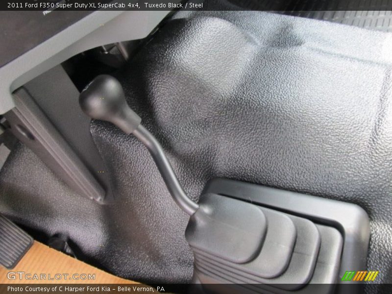 Tuxedo Black / Steel 2011 Ford F350 Super Duty XL SuperCab 4x4