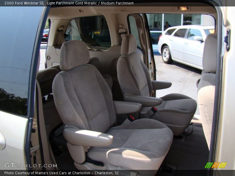 Light Parchment Gold Metallic / Medium Parchment 2000 Ford Windstar SE