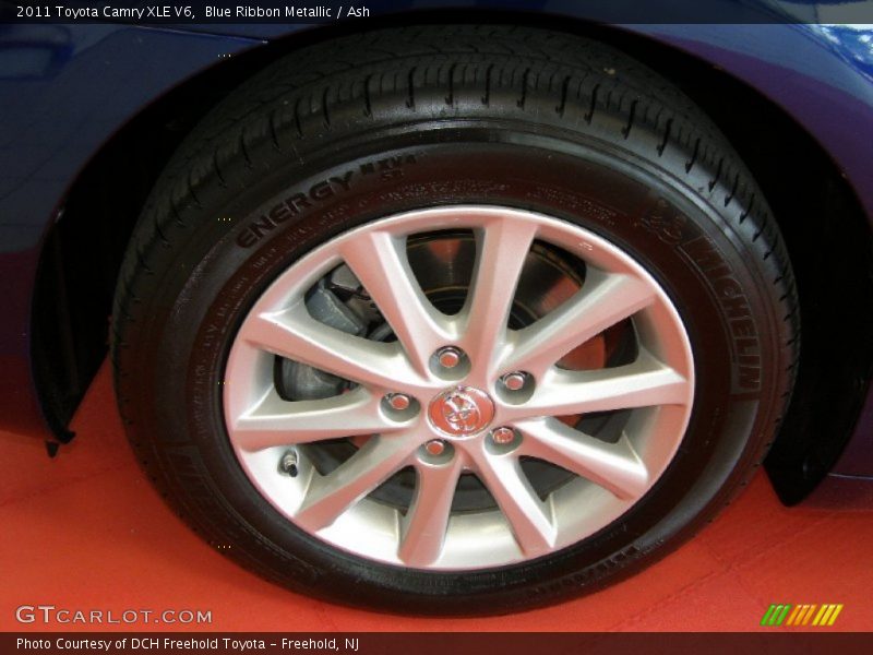 Blue Ribbon Metallic / Ash 2011 Toyota Camry XLE V6
