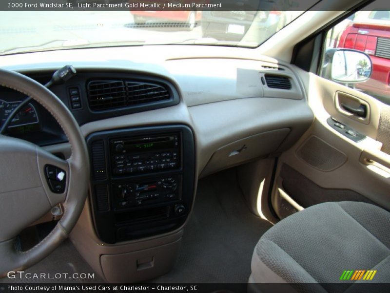 Light Parchment Gold Metallic / Medium Parchment 2000 Ford Windstar SE