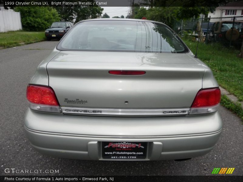 Bright Platinum Metallic / Camel 1999 Chrysler Cirrus LXi
