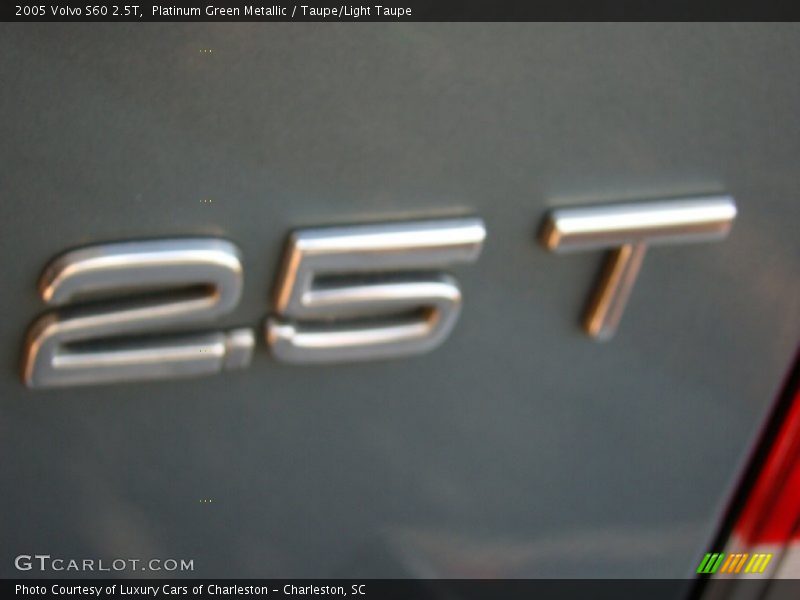 Platinum Green Metallic / Taupe/Light Taupe 2005 Volvo S60 2.5T