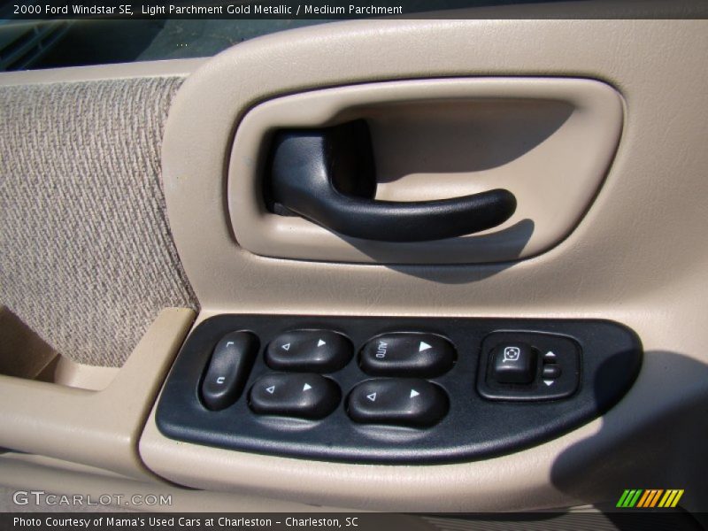 Light Parchment Gold Metallic / Medium Parchment 2000 Ford Windstar SE