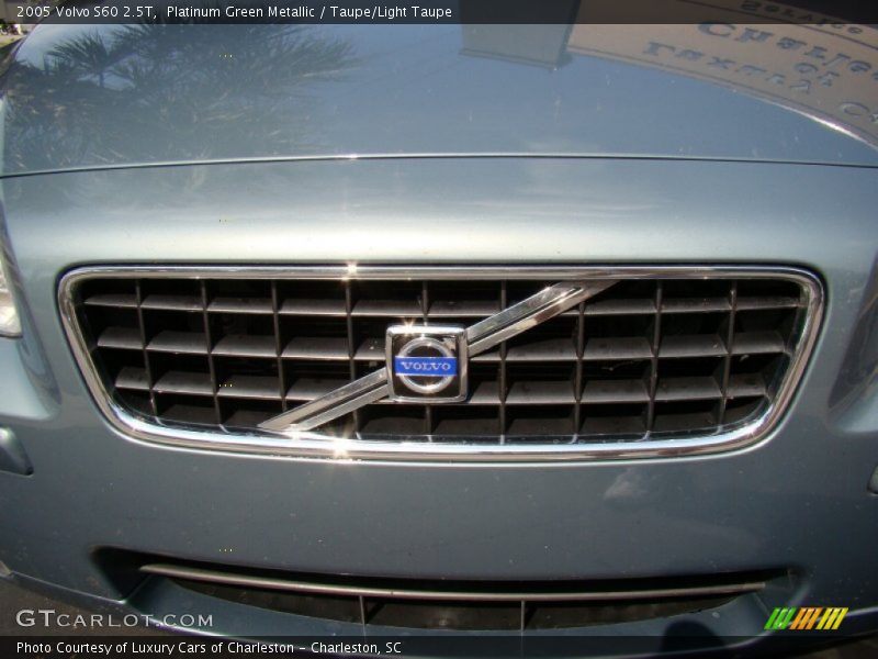 Platinum Green Metallic / Taupe/Light Taupe 2005 Volvo S60 2.5T