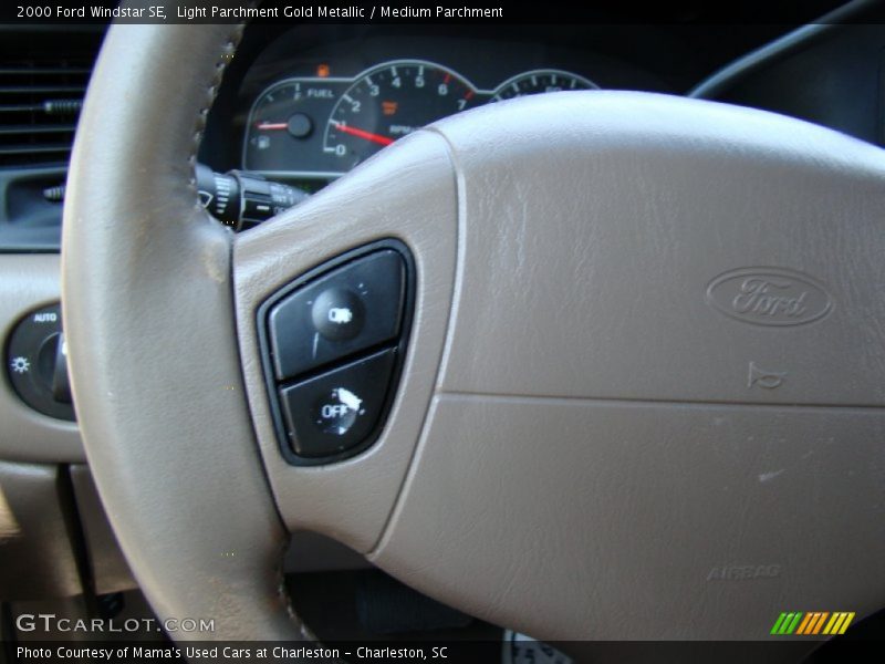 Light Parchment Gold Metallic / Medium Parchment 2000 Ford Windstar SE