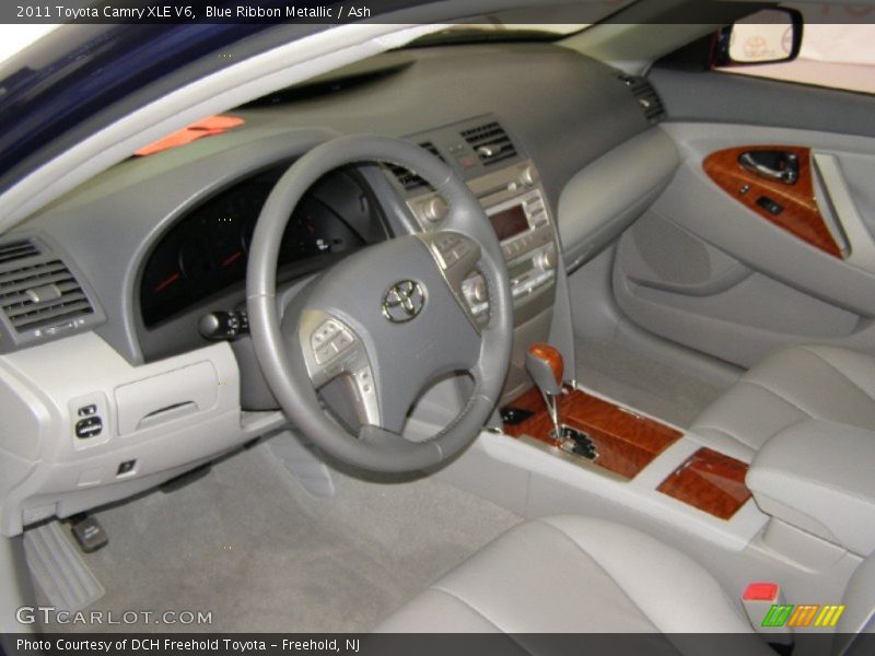Blue Ribbon Metallic / Ash 2011 Toyota Camry XLE V6