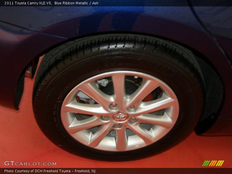 Blue Ribbon Metallic / Ash 2011 Toyota Camry XLE V6