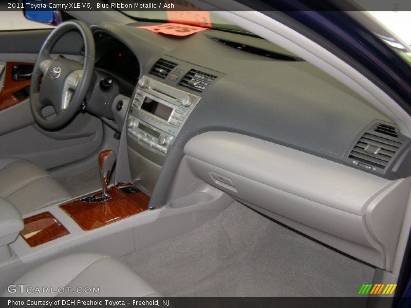 Blue Ribbon Metallic / Ash 2011 Toyota Camry XLE V6