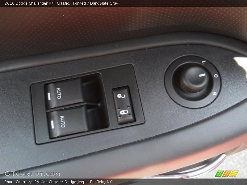 TorRed / Dark Slate Gray 2010 Dodge Challenger R/T Classic