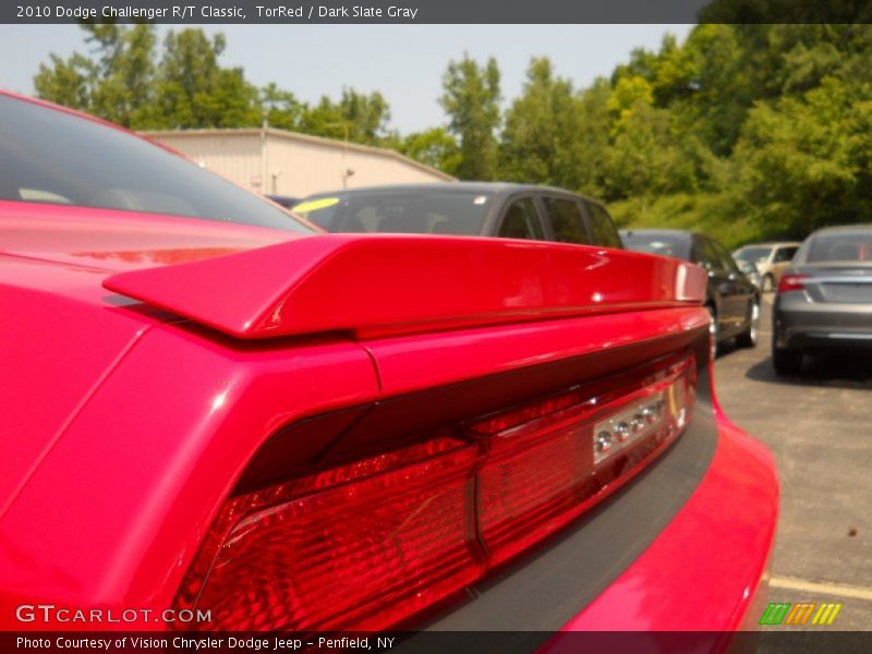 TorRed / Dark Slate Gray 2010 Dodge Challenger R/T Classic
