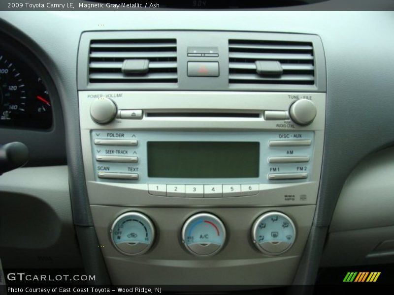 Magnetic Gray Metallic / Ash 2009 Toyota Camry LE