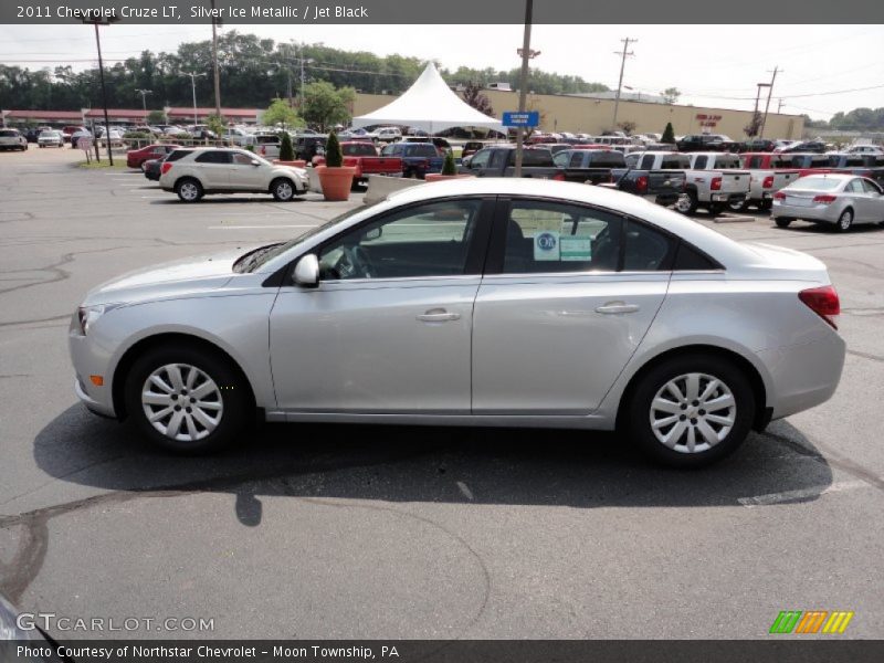 Silver Ice Metallic / Jet Black 2011 Chevrolet Cruze LT