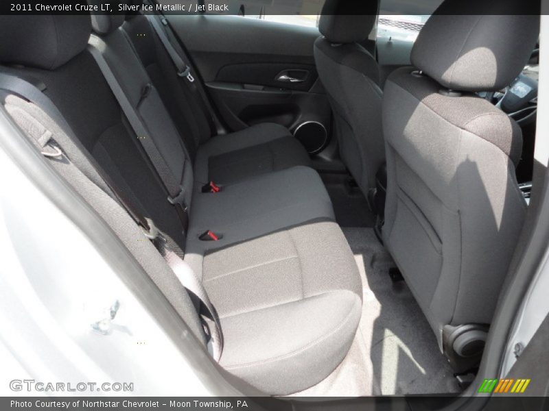 Silver Ice Metallic / Jet Black 2011 Chevrolet Cruze LT